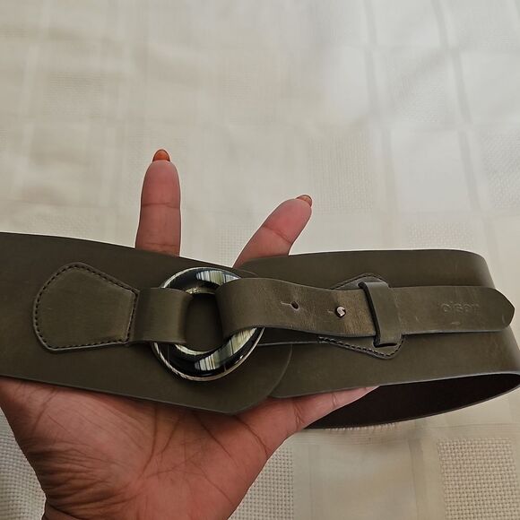 Olsen Europe Vintage Leather Buckle Belt 4 Army Green - Picture 3 of 16